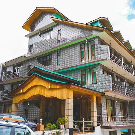 Hotel Akash Regency 马拉里 外观 照片
