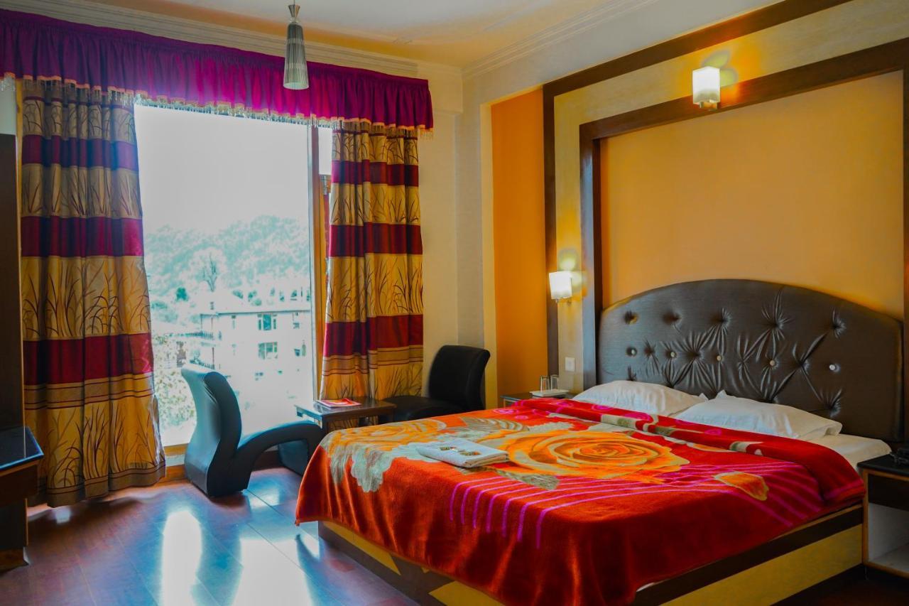 Hotel Akash Regency 马拉里 外观 照片