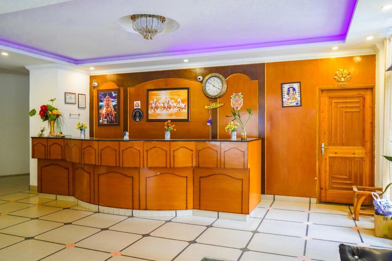 Hotel Akash Regency 马拉里 外观 照片