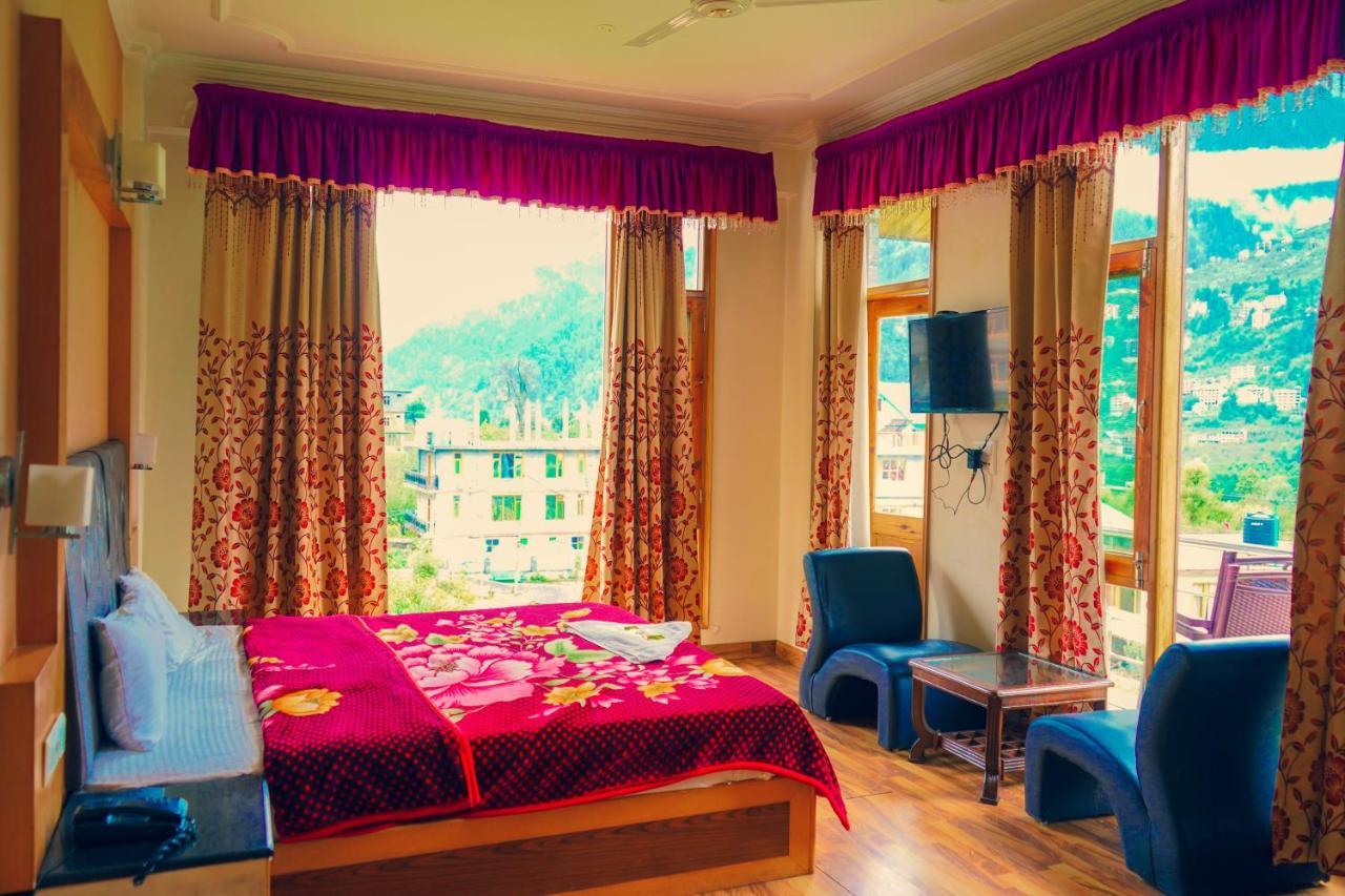 Hotel Akash Regency 马拉里 外观 照片